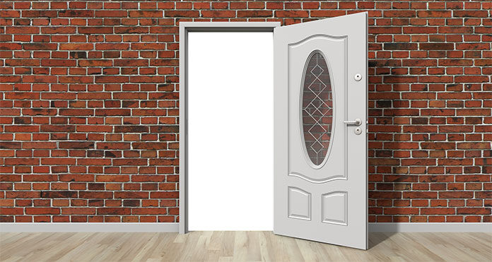 Drzwi solidne, budujące nowoczesne wyobrażenie o przedmiotach